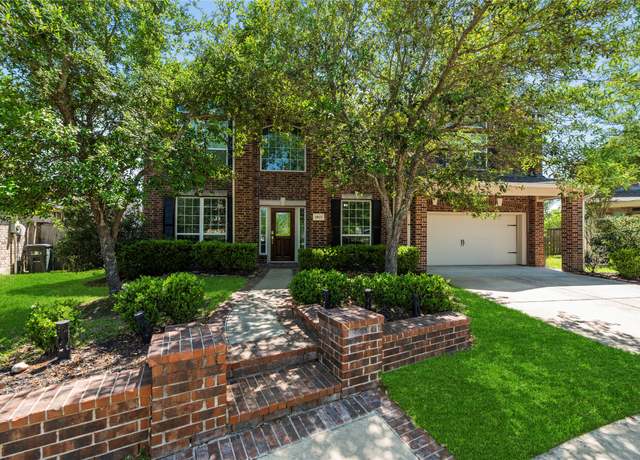 Property at 18023 Channel Hill Dr, Cypress, TX 77433, 6 beds, 4 baths