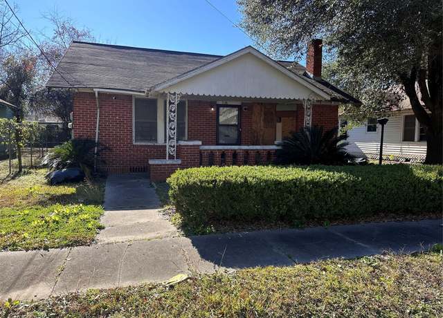 Property at 3016 Gray St, Houston, TX 77004, 2 beds, 1 bath