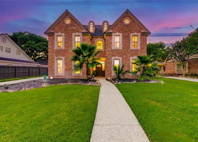 Property at 5631 Spring Lodge Dr, Houston, TX 77345, 4 beds, 2.5 baths