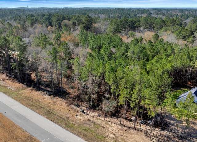 Property at 110 Yaupon Ct, Lufkin, TX 75904