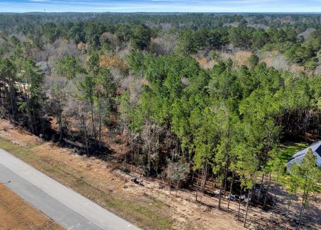 Property at 110 Yaupon Ct, Lufkin, TX 75904