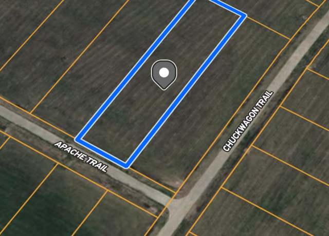 Property at 1614 Apache Trl, Angleton, TX 77515