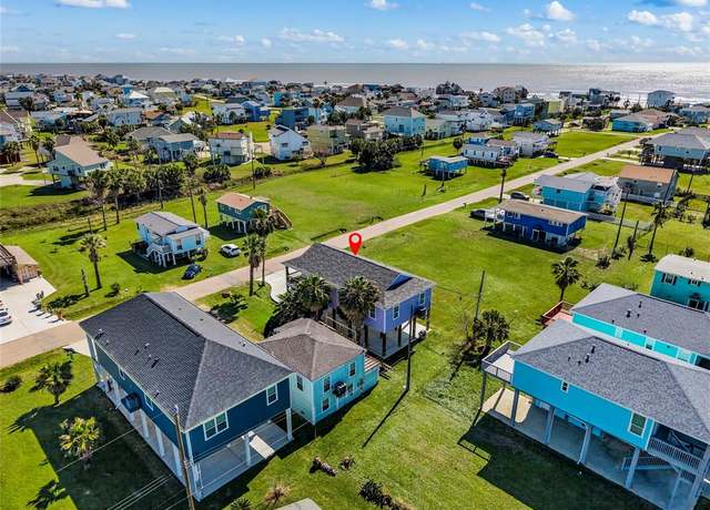 Property at 4028 Surf Dr, Galveston, TX 77554, 3 beds, 2.5 baths