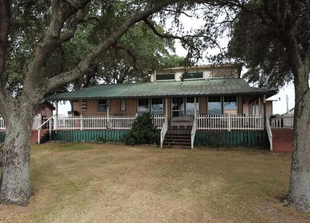 Property at 1753 Lcr 822, Groesbeck, TX 76642, 2 beds, 2 baths
