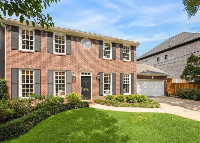 Property at 27 Hackberry Ln, Houston, TX 77027, 3 beds, 2.5 baths
