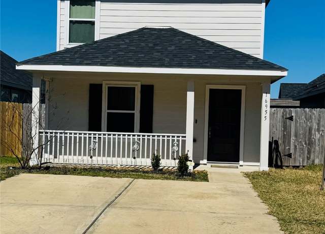 Property at 16955 Marie Village Dr, Conroe, TX 77306, 3 beds, 2 baths