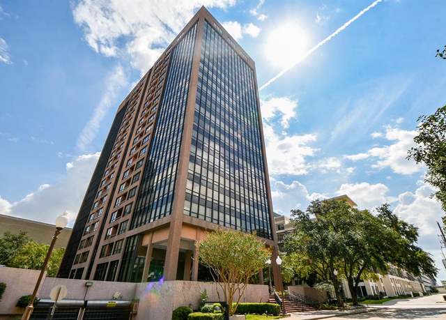 Property at 5150 Hidalgo St #1001, Houston, TX 77056, 3 beds, 2.5 baths