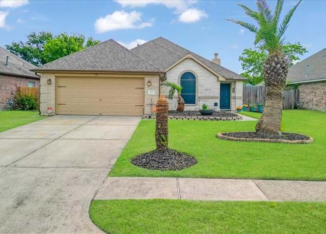 Property at 1018 Brazos Ct, League City, TX 77573, 3 beds, 2 baths