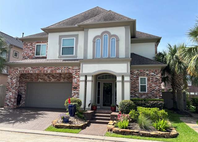 Property at 1407 Waterside Dr, League City, TX 77573, 3 beds, 2.5 baths