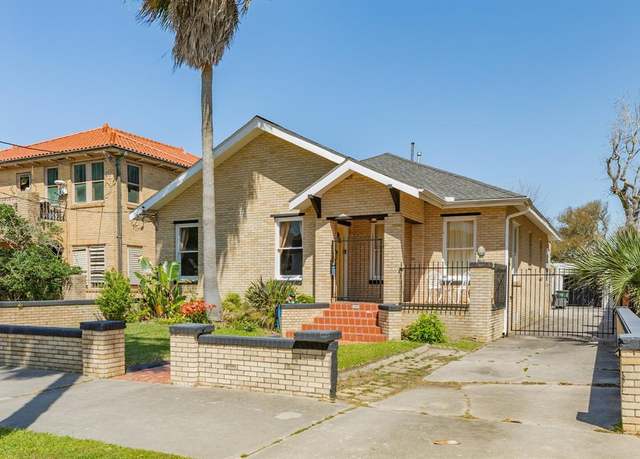 Property at 2402 O Ave, Galveston, TX 77550, 2 beds, 1.5 baths