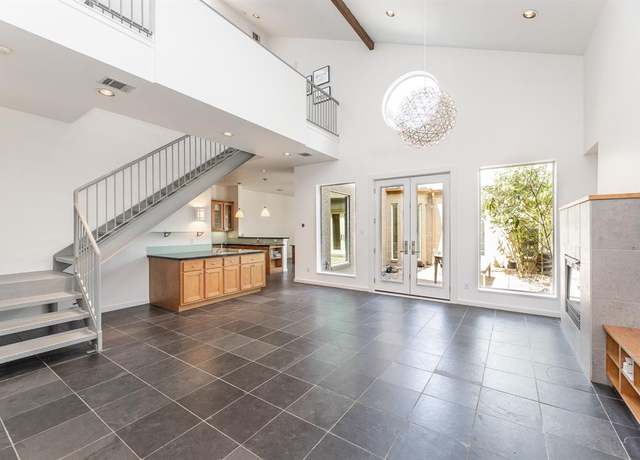 Property at 906 Willard St, Houston, TX 77006, 3 beds, 3.5 baths