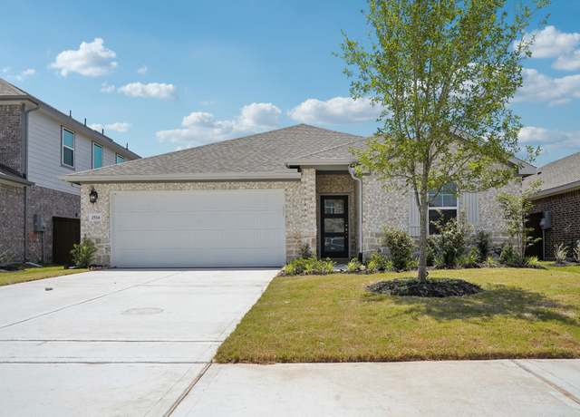 Property at 2534 Bay Winds Ln, Baytown, TX 77523, 4 beds, 3 baths