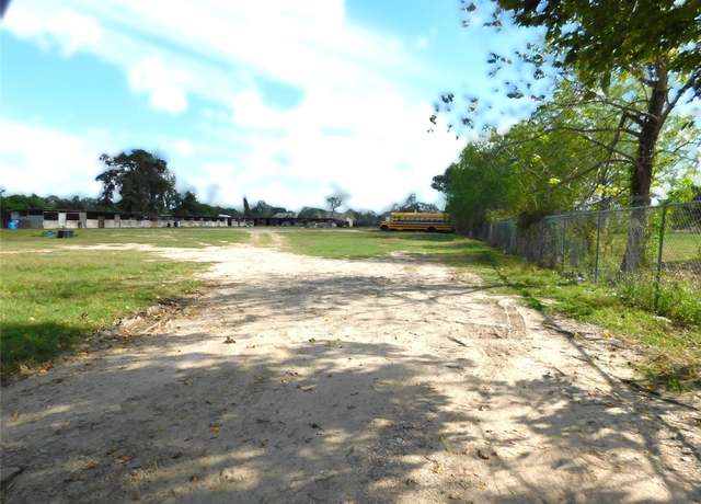 Property at 9800 Hirsch Rd, Houston, TX 77016