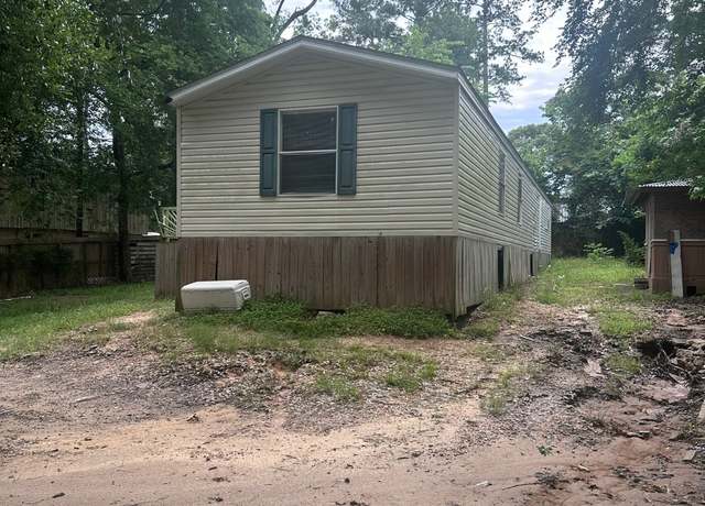 Property at 20183 Lakeway Ln, Montgomery, TX 77356, 3 beds, 2 baths