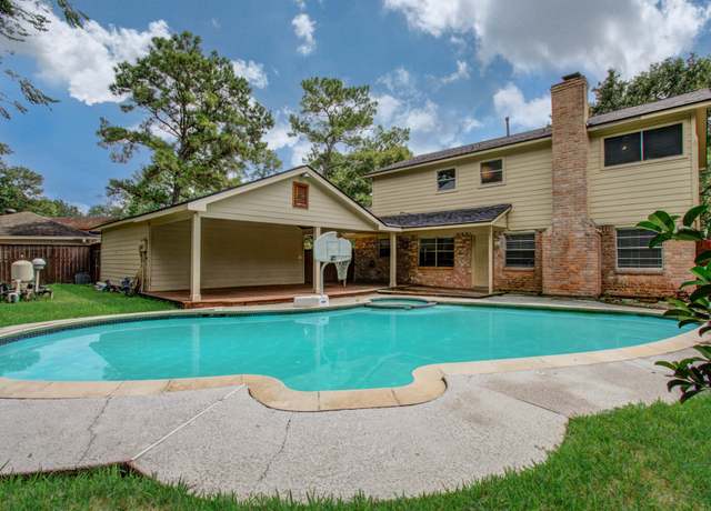 Property at 8214 Roebourne Ln, Houston, TX 77070, 4 beds, 2.5 baths