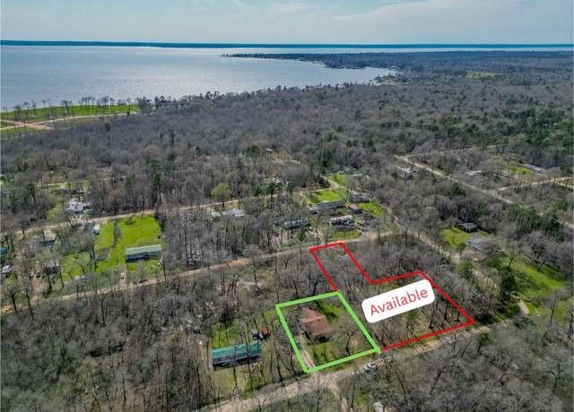 Property at 373 Cherokee Forest Ln, Livingston, TX 77351, 2 beds, 1.5 baths