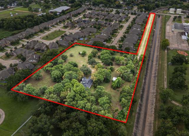 Property at 1550 Pitts Rd, Richmond, TX 77406, 3 beds, 2.5 baths