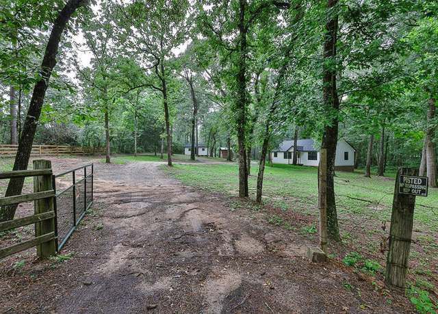 Property at 12028 Cedar Ln, Conroe, TX 77303, 2 beds, 2 baths