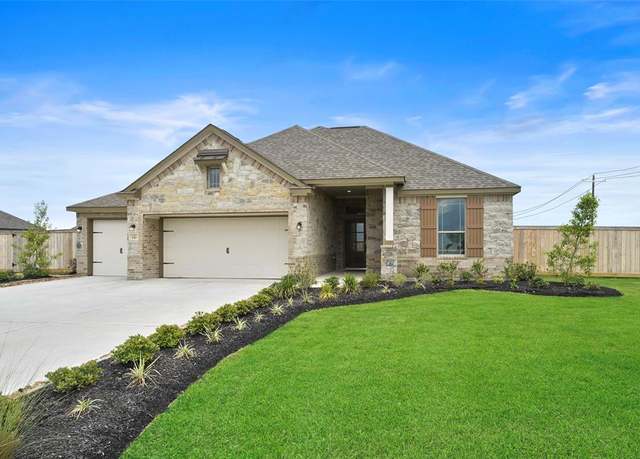 Property at 190 Valley Ranch Trl, Dayton, TX 77535, 3 beds, 2 baths