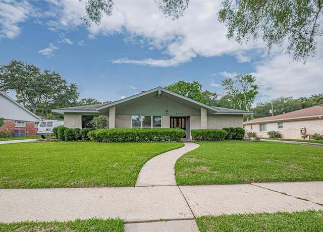 Property at 8314 Burning Hills Dr, Houston, TX 77071, 4 beds, 2.5 baths