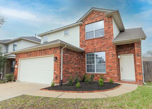 Property at 16626 Pademelon Dr, Sugar Land, TX 77498, 3 beds, 2.5 baths