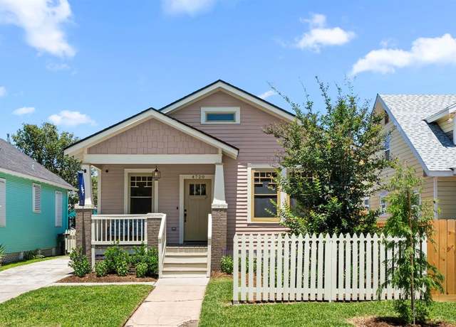 Property at 4720 Avenue R, Galveston, TX 77551, 3 beds, 2 baths