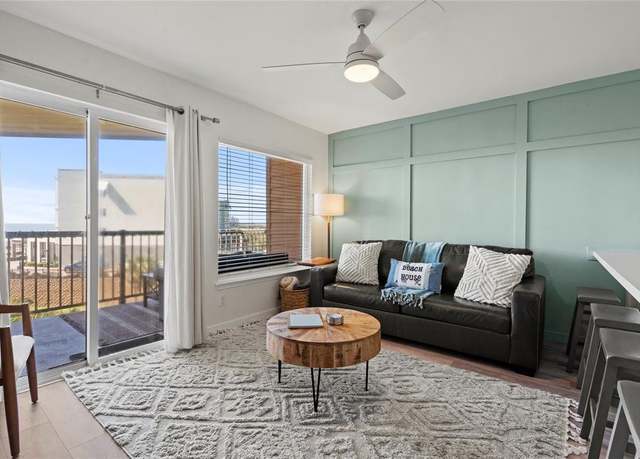 Property at 9520 Seawall Blvd #315, Galveston, TX 77554, 1 bed, 1 bath