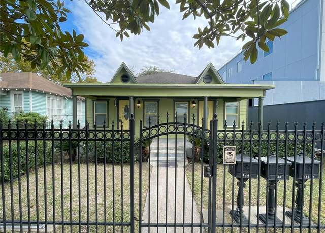 Property at 338 Cortlandt St, Houston, TX 77007, 1 bath