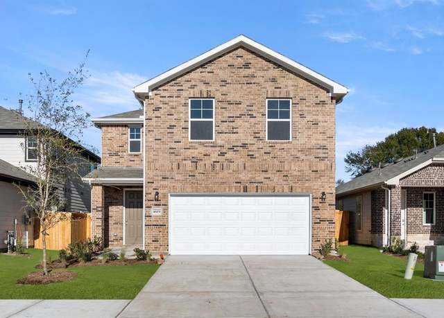 Property at 4619 Mesquite Trail Blush, Pinehurst, TX 77362, 4 beds, 2.5 baths