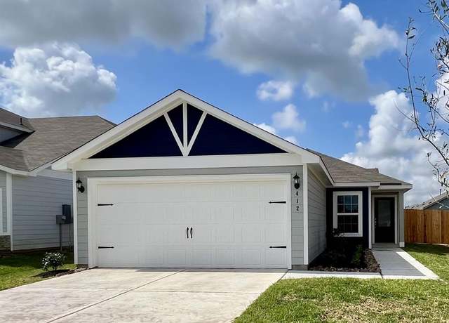 Property at 412 Tejas Trl, Waller, TX 77484, 3 beds, 2 baths