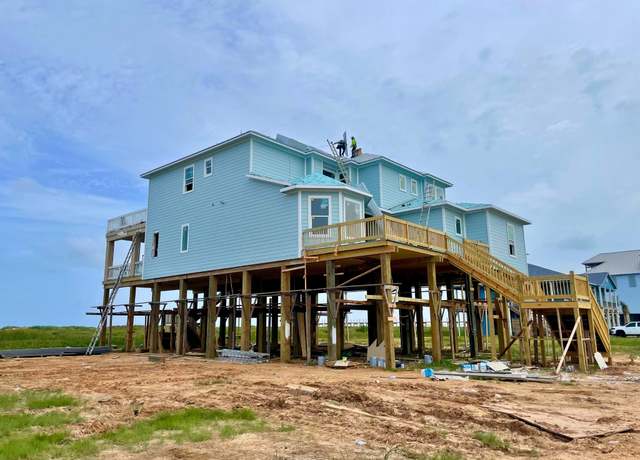 Property at 5026 Blue Water Hwy, Freeport, TX 77541, 6 beds, 7 baths