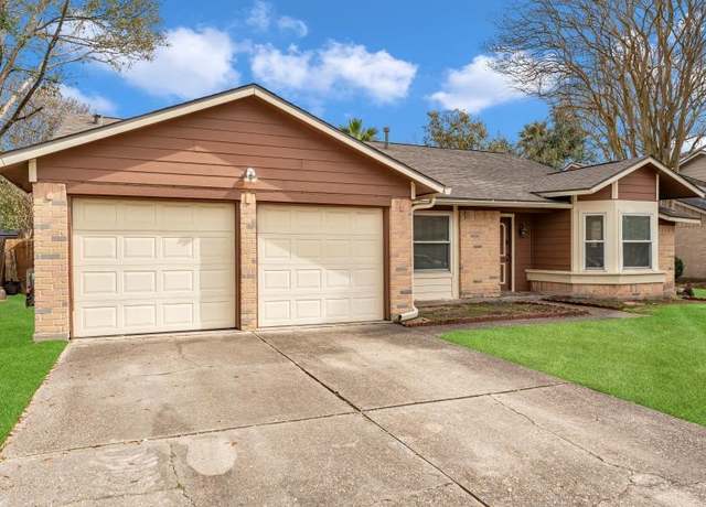 Property at 16414 N Cross Dr, Houston, TX 77073, 3 beds, 2 baths