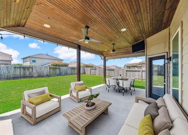 Property at 20511 Kendall Cliff Ct, Katy, TX 77449, 3 beds, 2 baths