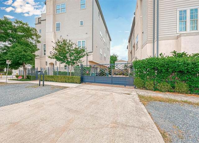 Property at 5101 Allen St, Houston, TX 77007, 4 beds, 4.5 baths