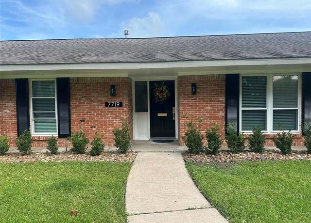 Property at 7719 Meadowvale Dr, Houston, TX 77063, 4 beds, 2 baths