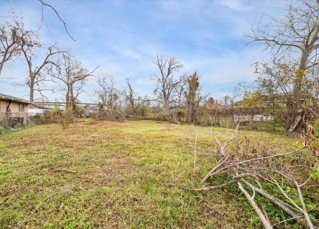 Property at 3317 Hardie St, Houston, TX 77026
