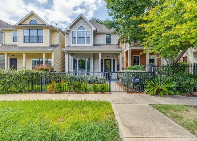 Property at 221 W 25th St Unit A, Houston, TX 77008, 3 beds, 2.5 baths