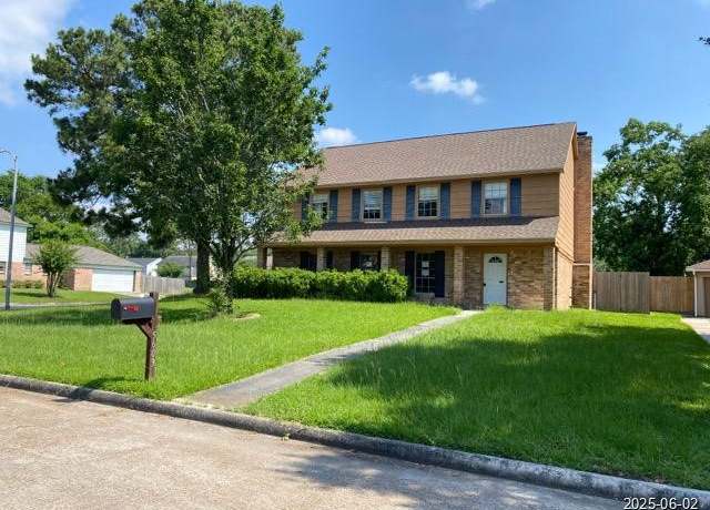 Property at 5603 Mossy Timbers Dr, Humble, TX 77346, 4 beds, 2.5 baths