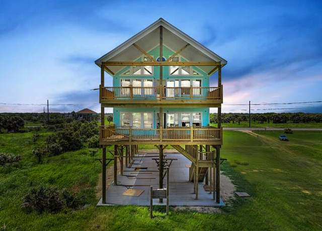 Property at 1214 Highway 87, Gilchrist, TX 77617, 9 beds, 7 baths