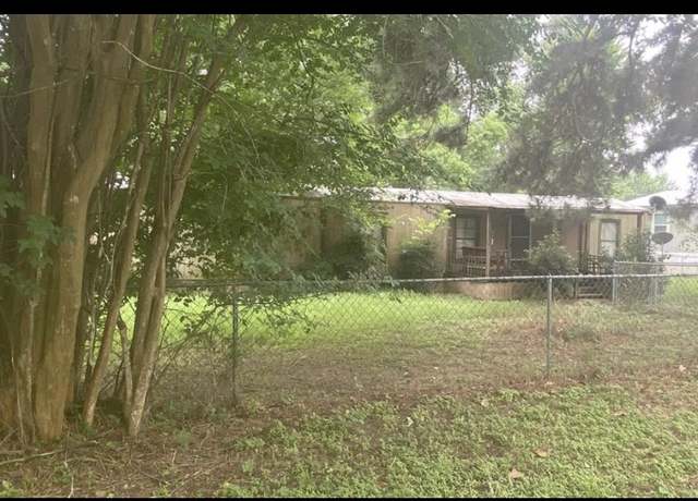 Property at 184 Mercury Dr, Trinity, TX 75862