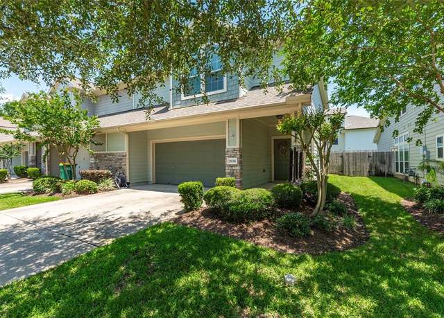 Property at 2836 Sand Dune Dr, Seabrook, TX 77586, 3 beds, 2.5 baths