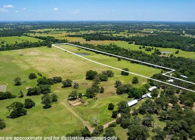 Property at 2061 Davis, Caldwell, TX 77836, 3 beds, 2 baths