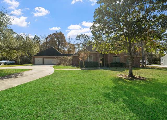 Property at 104 Ebner Lake Dr, Montgomery, TX 77316, 4 beds, 2.5 baths
