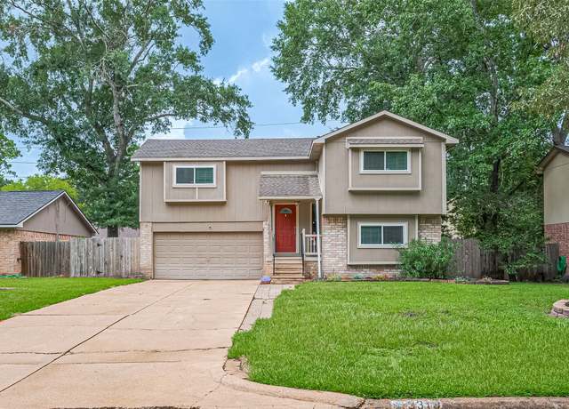 Property at 3319 Sycamore Springs Dr, Houston, TX 77339, 4 beds, 2 baths