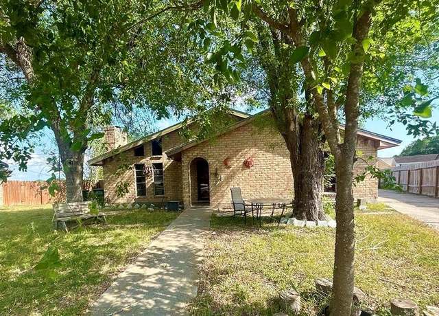 Property at 11601 Flagstone Cir, Corpus Christi, TX 78410, 3 beds, 2 baths