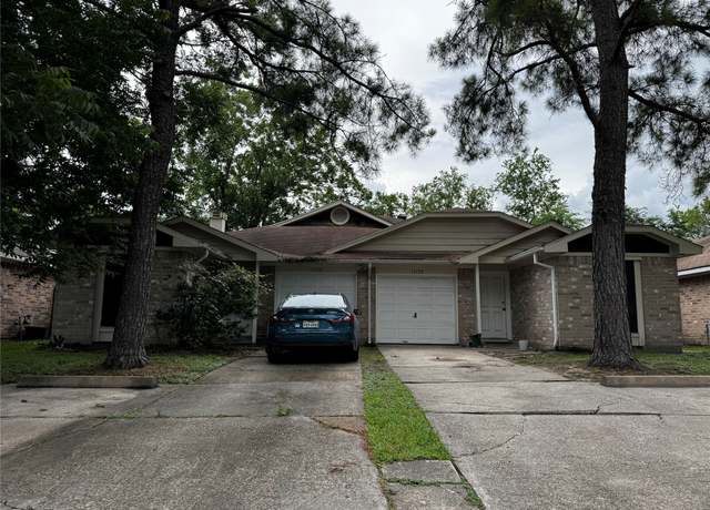 Property at 13727 Sablecrest St, Houston, TX 77014, 4 beds, 2 baths