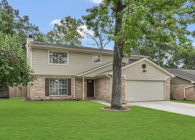 Property at 214 Oxford Dr, Conroe, TX 77303, 4 beds, 2.5 baths