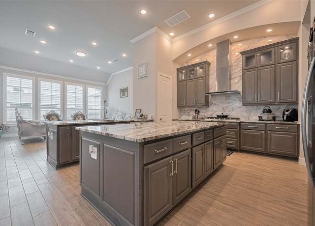 Property at 2407 Texas Orange Trl, Richmond, TX 77406, 4 beds, 3.5 baths