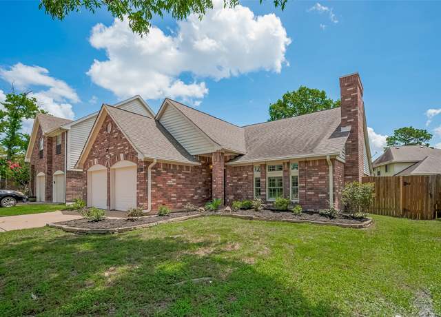 Property at 5814 N Magazine Cir, Houston, TX 77084, 3 beds, 2 baths