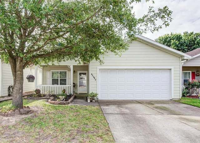 Property at 10215 Cinnaberry Ln, Tomball, TX 77375, 3 beds, 2 baths